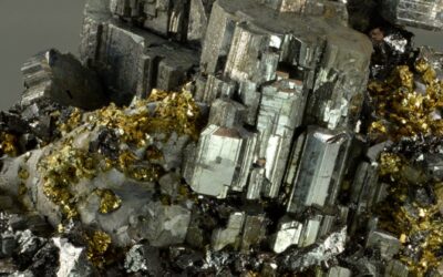 Kosovo: an exceptional new bournonite find in Trepča Stan Trg (2020)