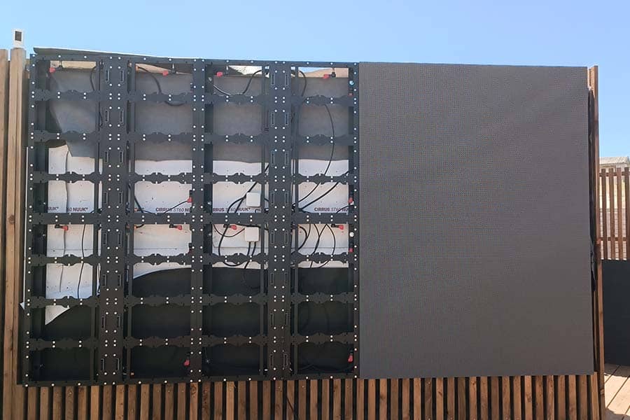 Etude de projet ecran geant LED Bordeaux Gironde Nouvelle Aquitaine - Ora Services - galerie 4